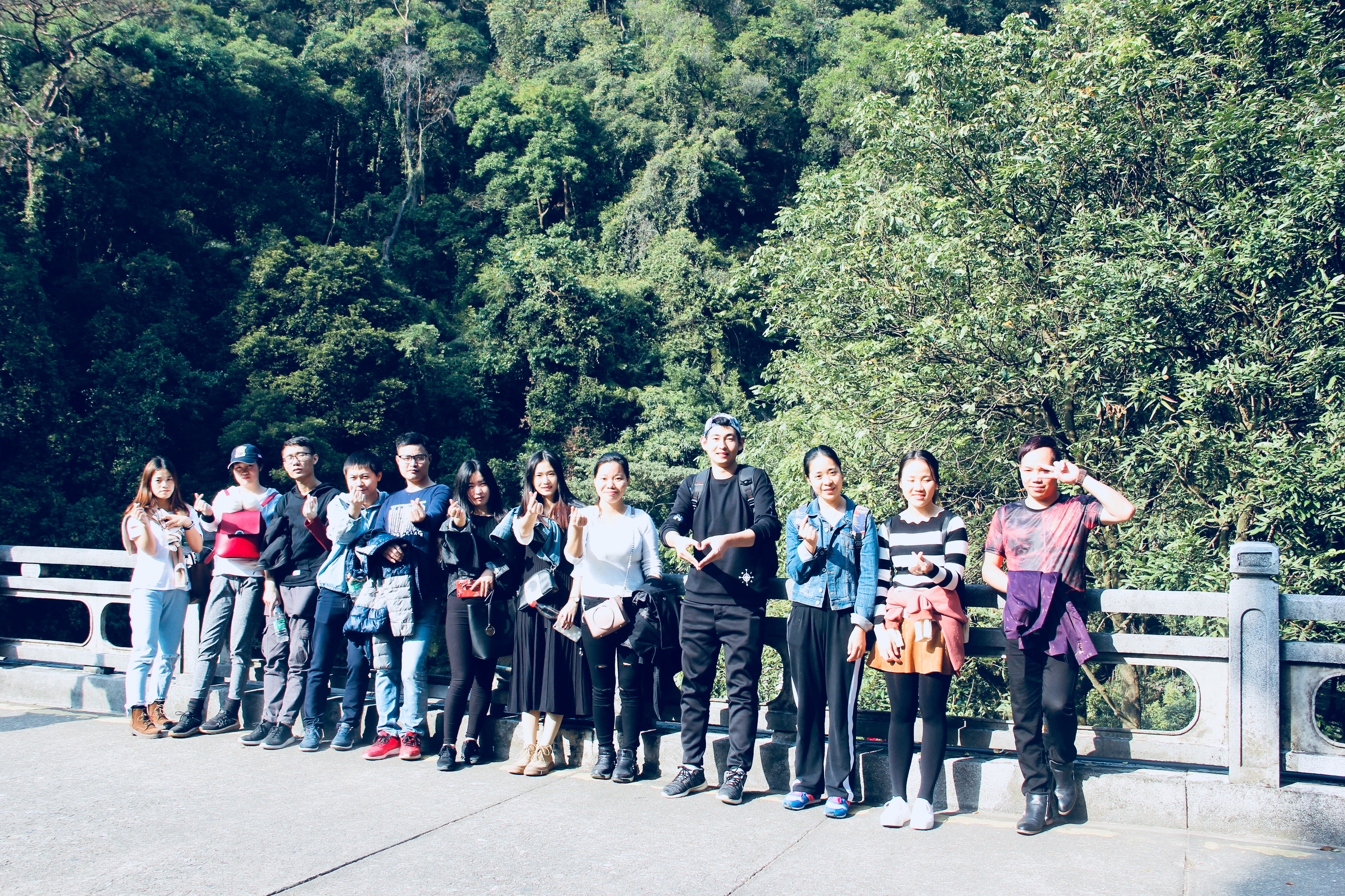 The company organizes the collective zhaoqing two day night tour.