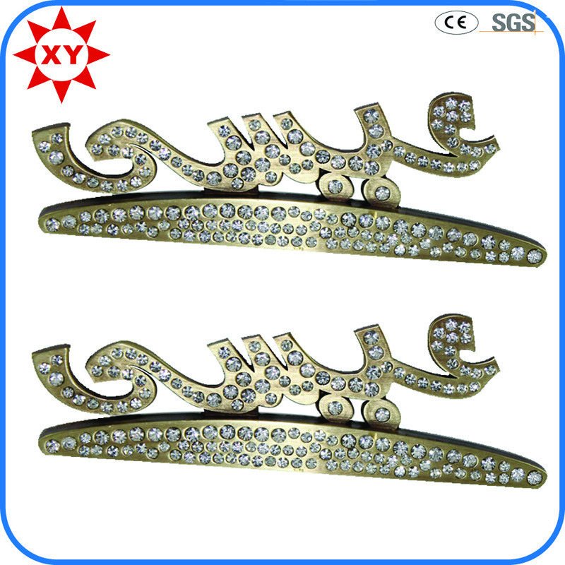 Wholesale Free Mold Silver Lapel Pins with Rhinestone