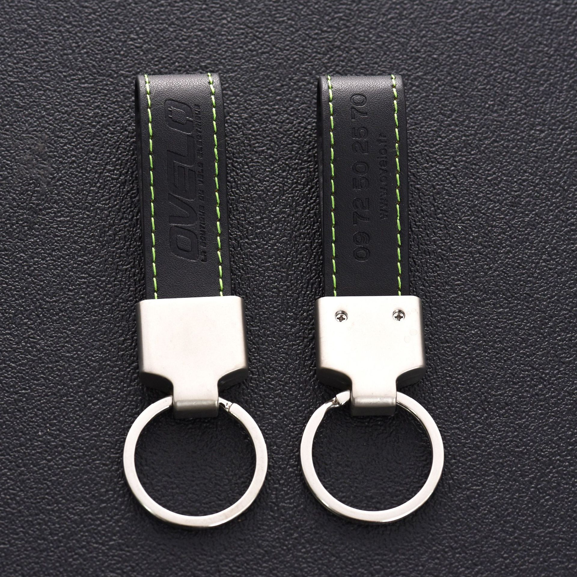 Factory high quality Supply Black Custom Pu Leather Keychain for Car